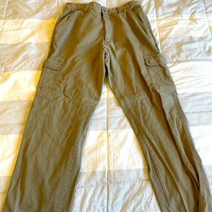 Men’s wrangler khaki cargo pants